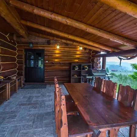 Ranch Jestrebice בית הארחה 4*