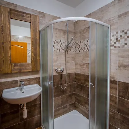 בית הארחה Ranch Jestrebice