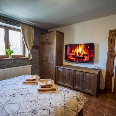 בית הארחה Ranch Jestrebice 4*