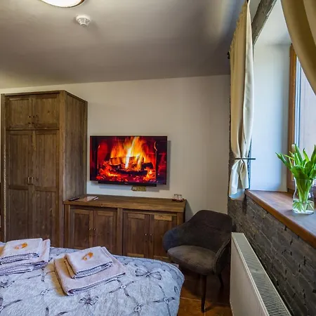 بيت ضيافة Ranch Jestrebice 4*