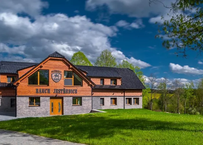 Guest house Ranch Jestrebice Hermanicky